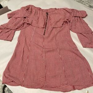 AEO red off the shoulder dress cute on